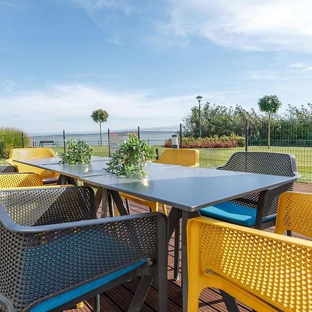 Royal Cafe Apartman Keszthely Bagian luar foto