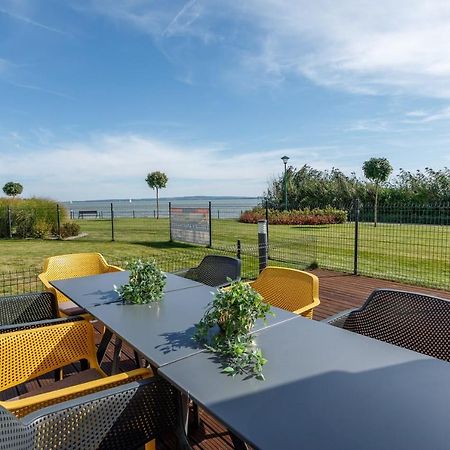 Royal Cafe Apartman Keszthely Bagian luar foto